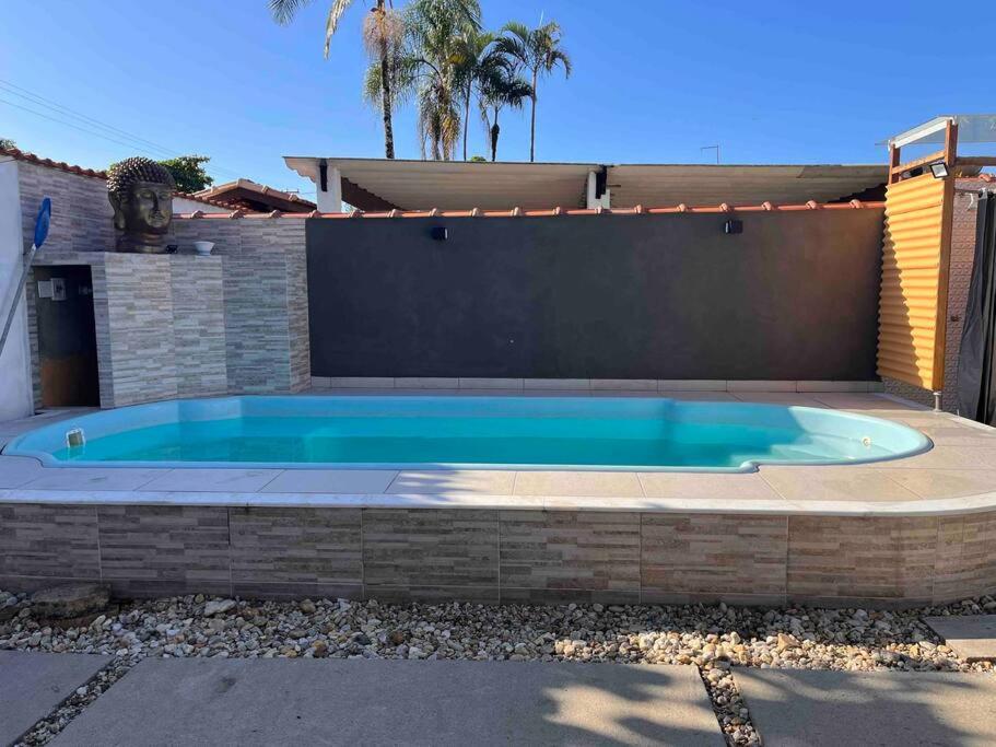 Locação temporada casa a 300 mt dá praia - B&B Peruíbe