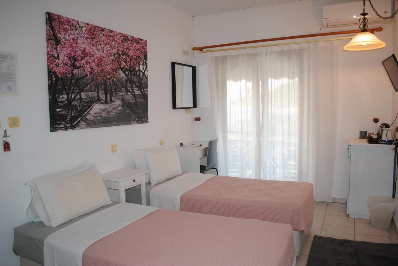 Double or Twin Room with Sea View