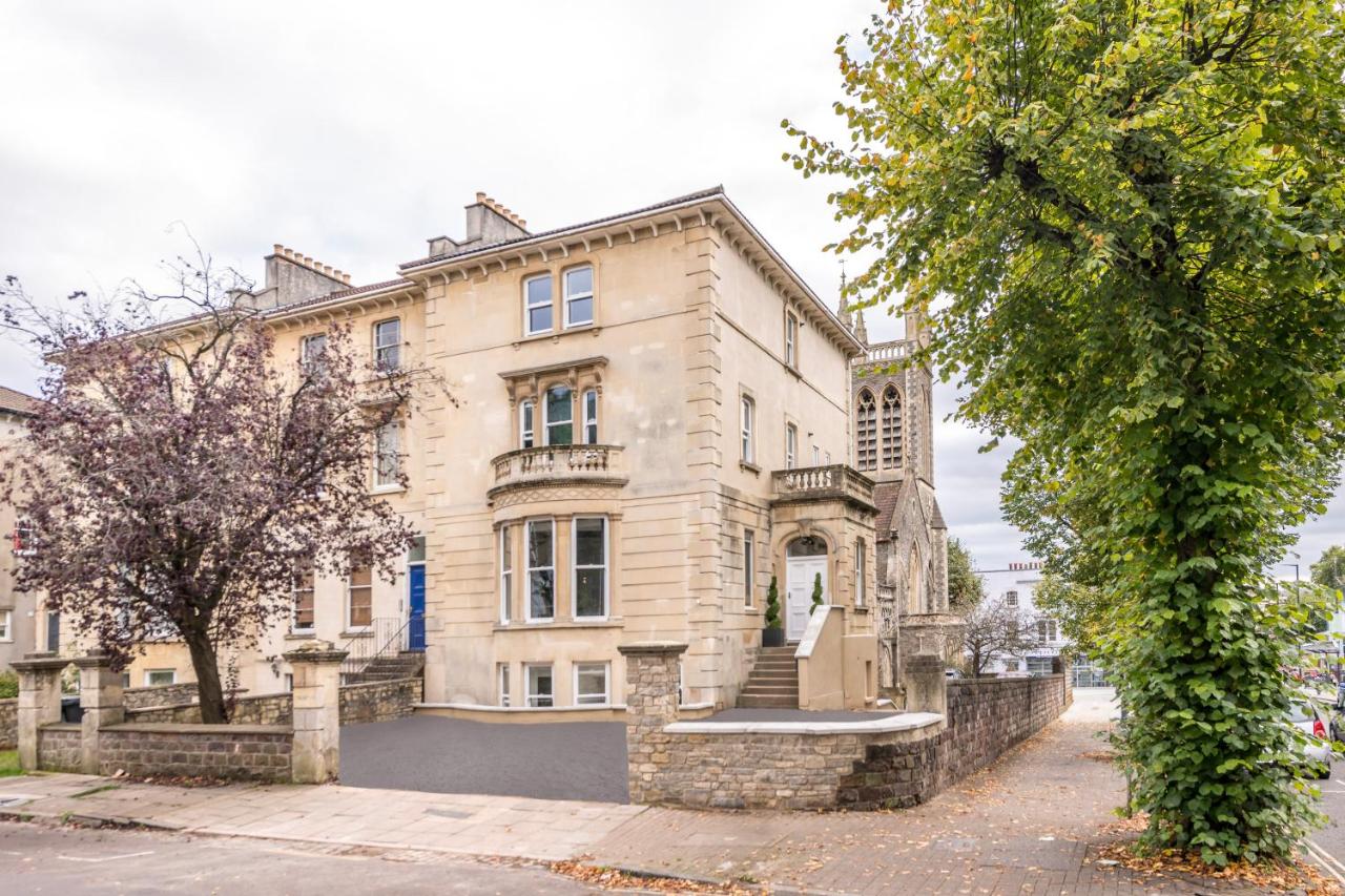 Modern Silverstone with FREE PARKING by Prescott Apartments - Ferienwohnung Bristol