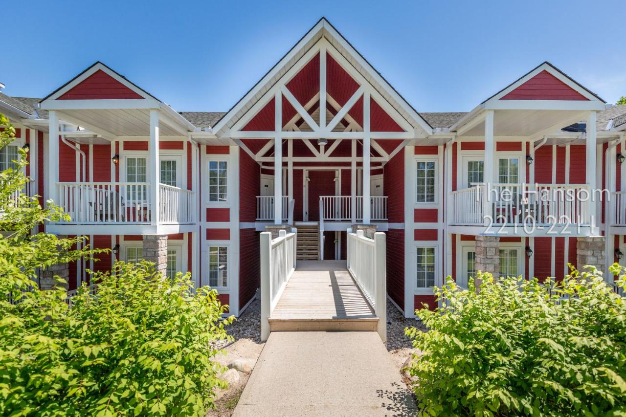 Country Club Charm - 4-Bed Radiant Resort Condo - B&B Edgar