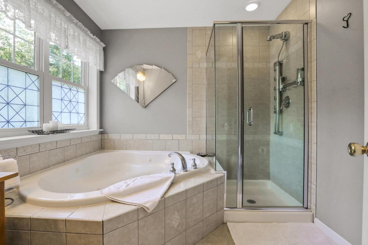 Chambre Double avec Baignoire Spa