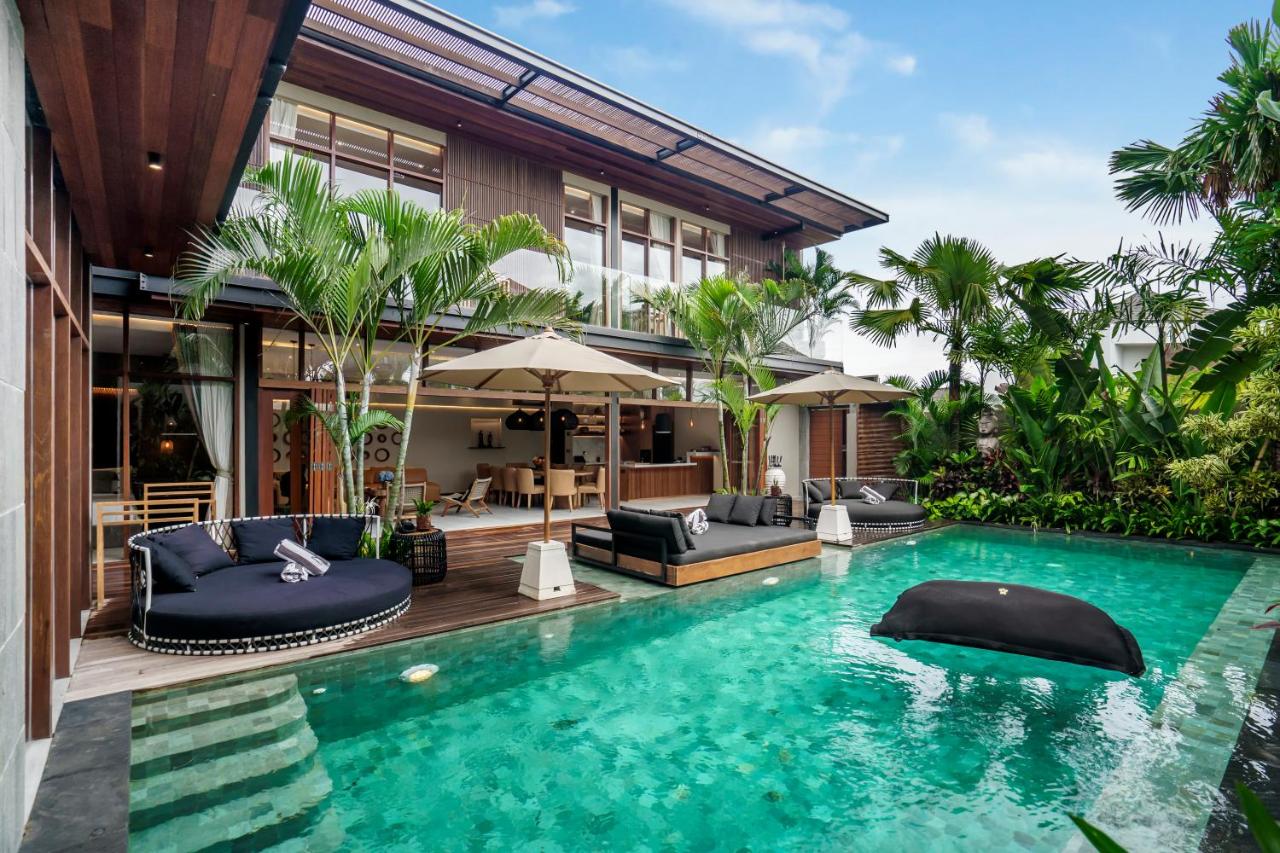 Luxury 6br Canggu 400m To Finns Beach - B&B Canggu