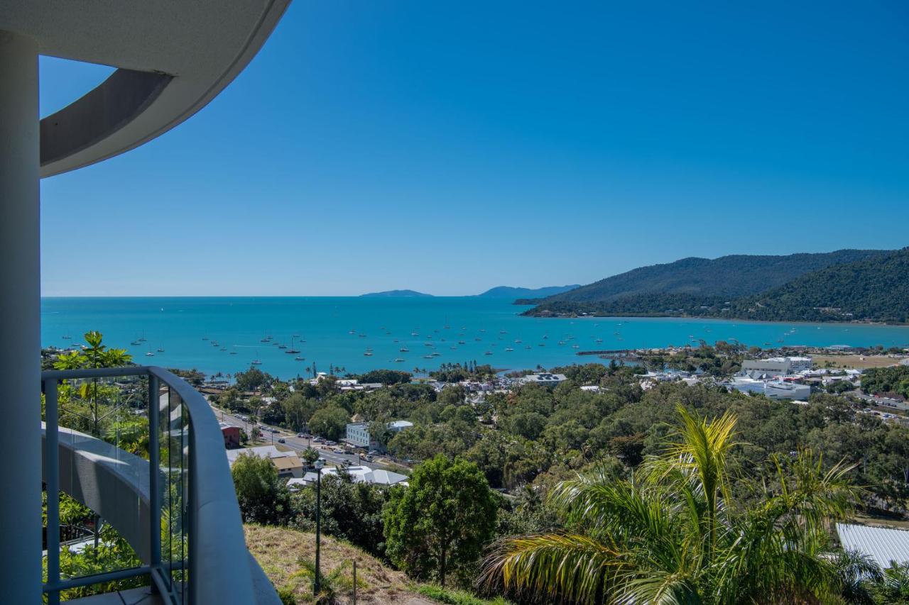 B&B Airlie Beach - Horizon Views On Airlie - Bed and Breakfast Airlie Beach