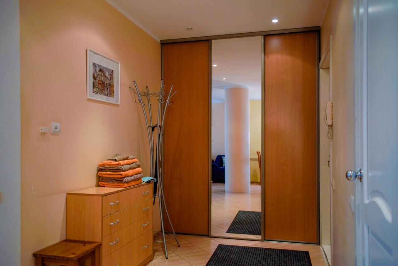 Suite con 1 Camera da Letto e Vista Città