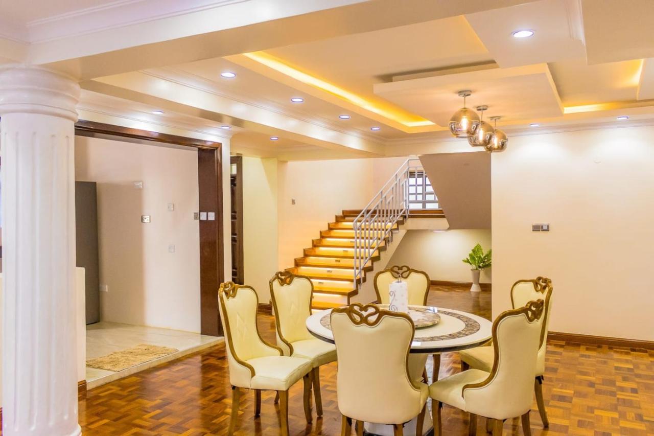Nanyuki Likizo Castle - B&B