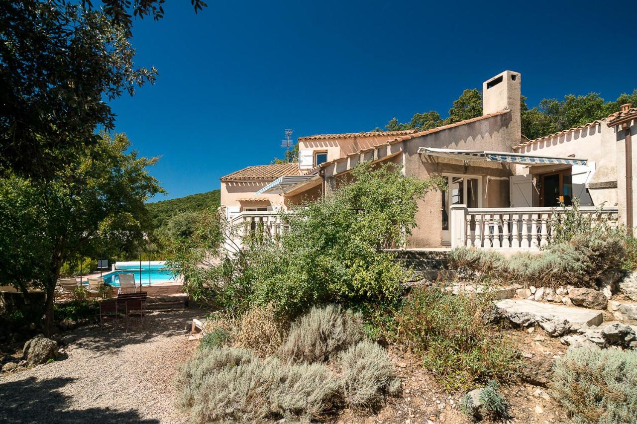 Villa Mas de Bouis - Views, Heated Pool, XL 6 Bedroom, AC, Nature, Beauty & Boules! - Chambres d'hôtes Saint-Martin-de-Londres