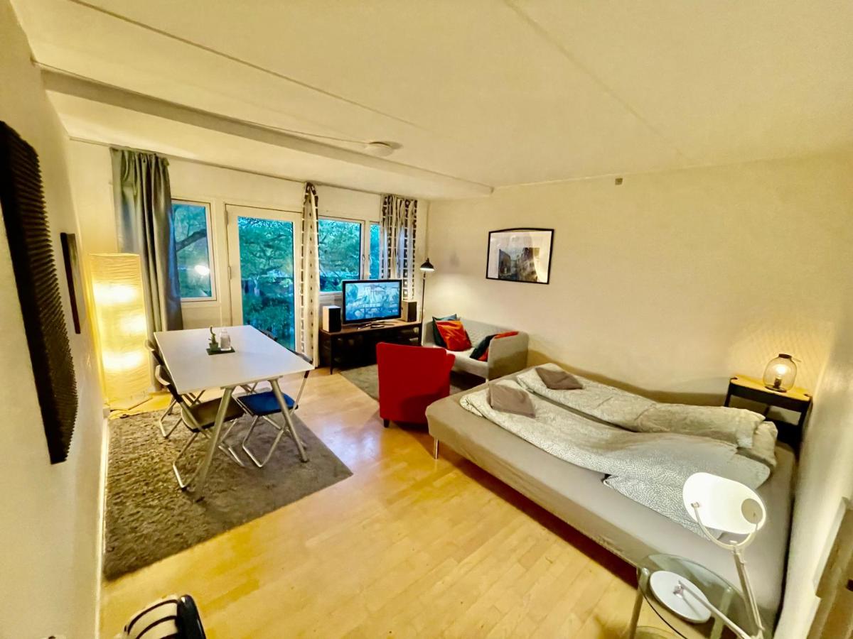 B&B Søborg - Whole Apartment 20 minutes from the city center - Bed and Breakfast Søborg