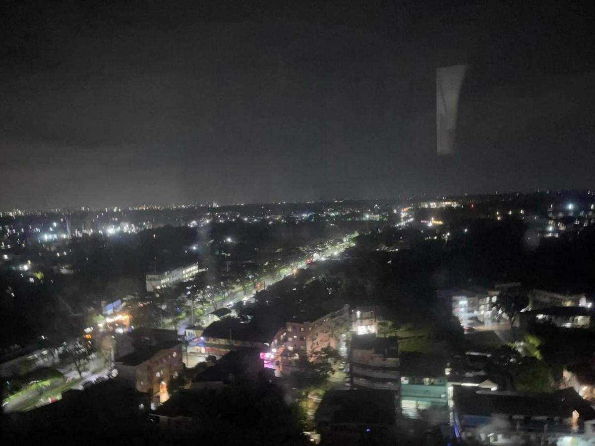 M&Ms Place - Bed and Breakfast Dasmariñas