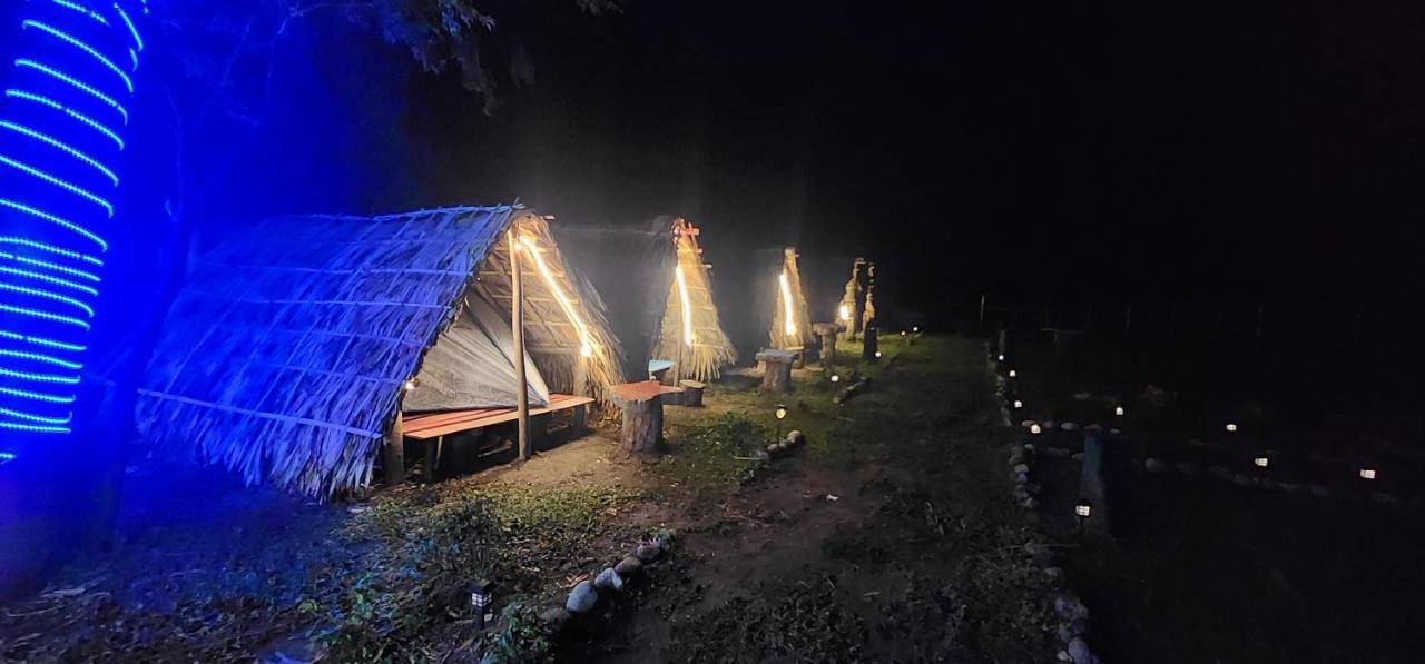 Beyond Brahmaputra Campsite - Chambres d’hôtes Brahmakund