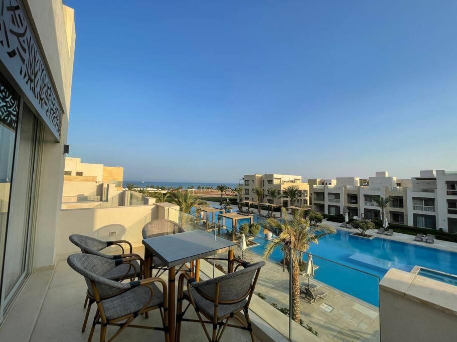 B&B Hurghada - Mangroovy Gouna Sea View 2 Bedroom With Roof , Pool & Beach Access - Bed and Breakfast Hurghada