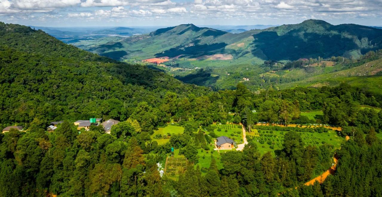 Kuhestan Farm Cottages - Bed and Breakfast