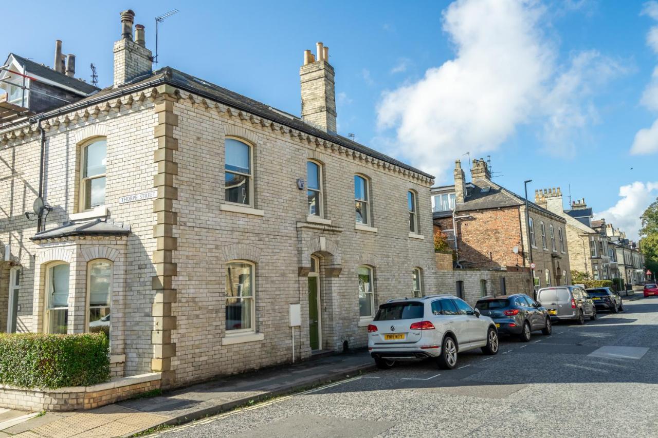 21 Scarcroft Road - B&B