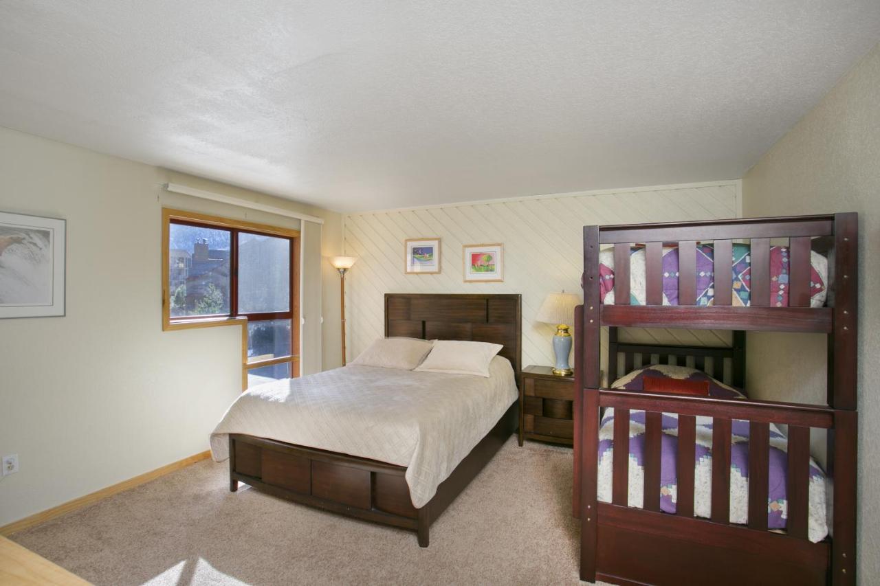  2 Bedroom Apartment with 2 Master Suites