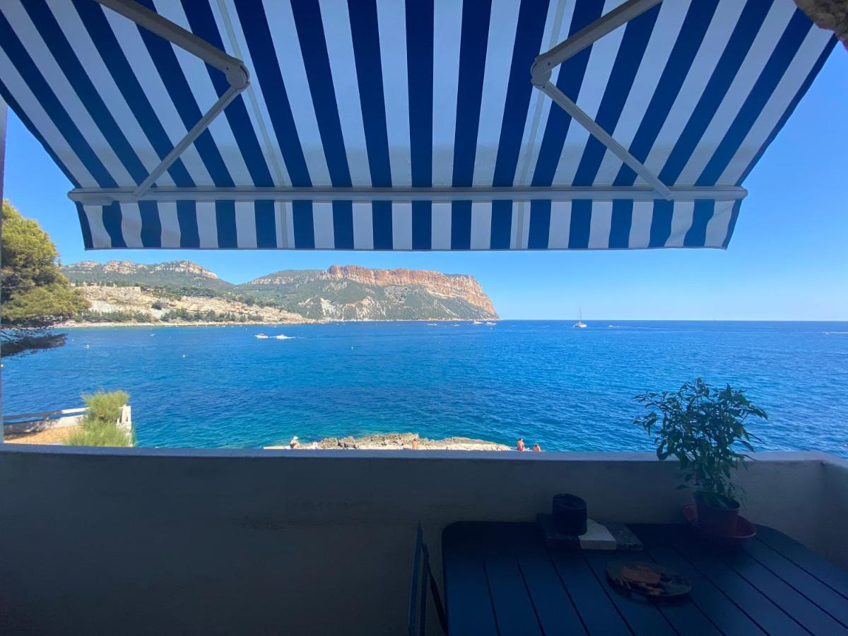 B&B Cassis - Cassis Appartement bord de mer, vue exceptionnelle - Bed and Breakfast Cassis