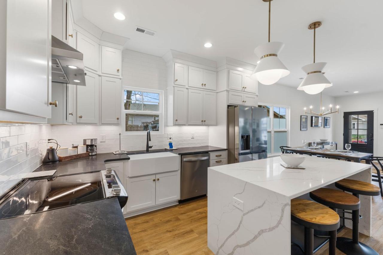 Sunny & modern Derby house - Bed and Breakfast Jeffersonville