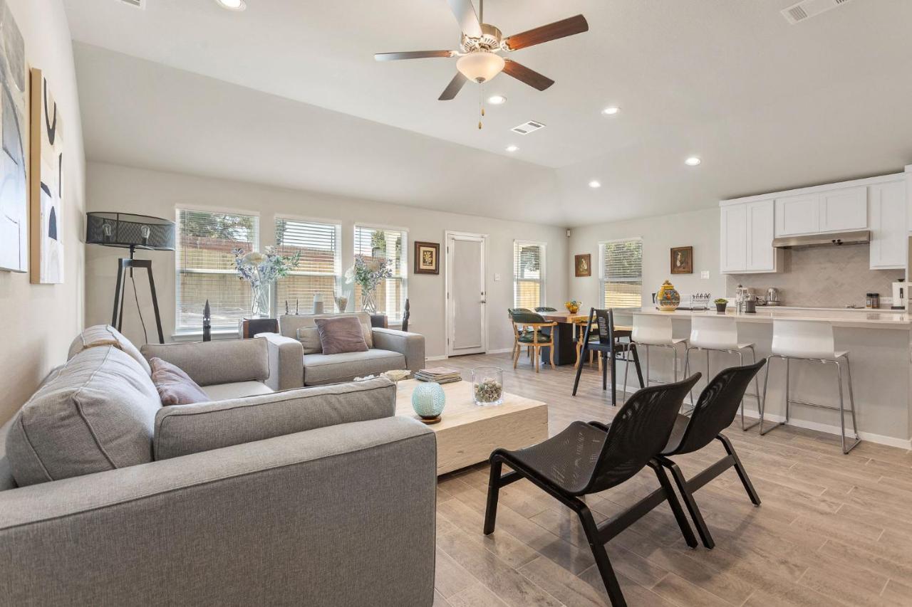 Brand New Lake Travis by Barcle - Chambres d’hôtes