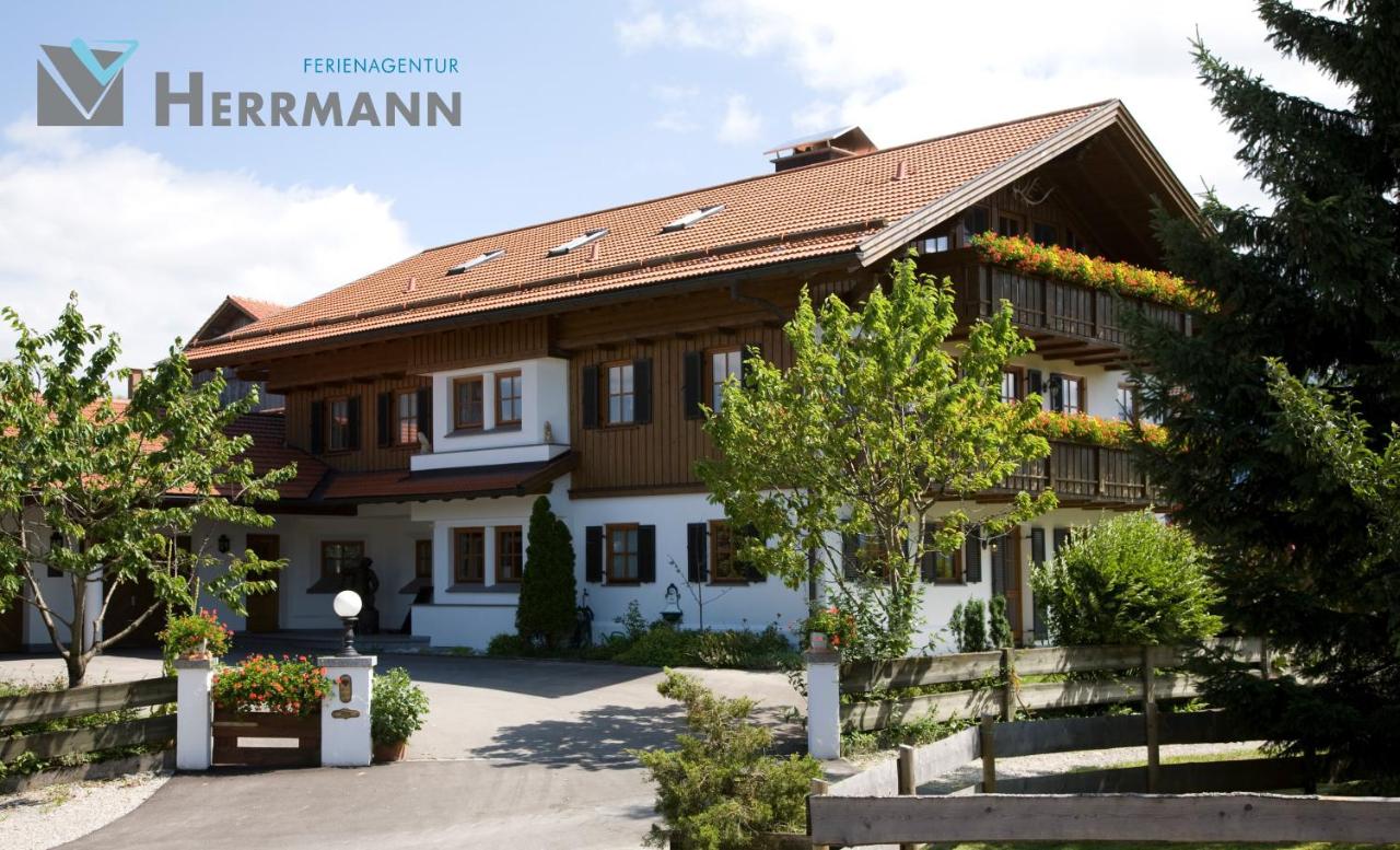 B&B Füssen - Landhaus Leu´n Uhl - Bed and Breakfast Füssen