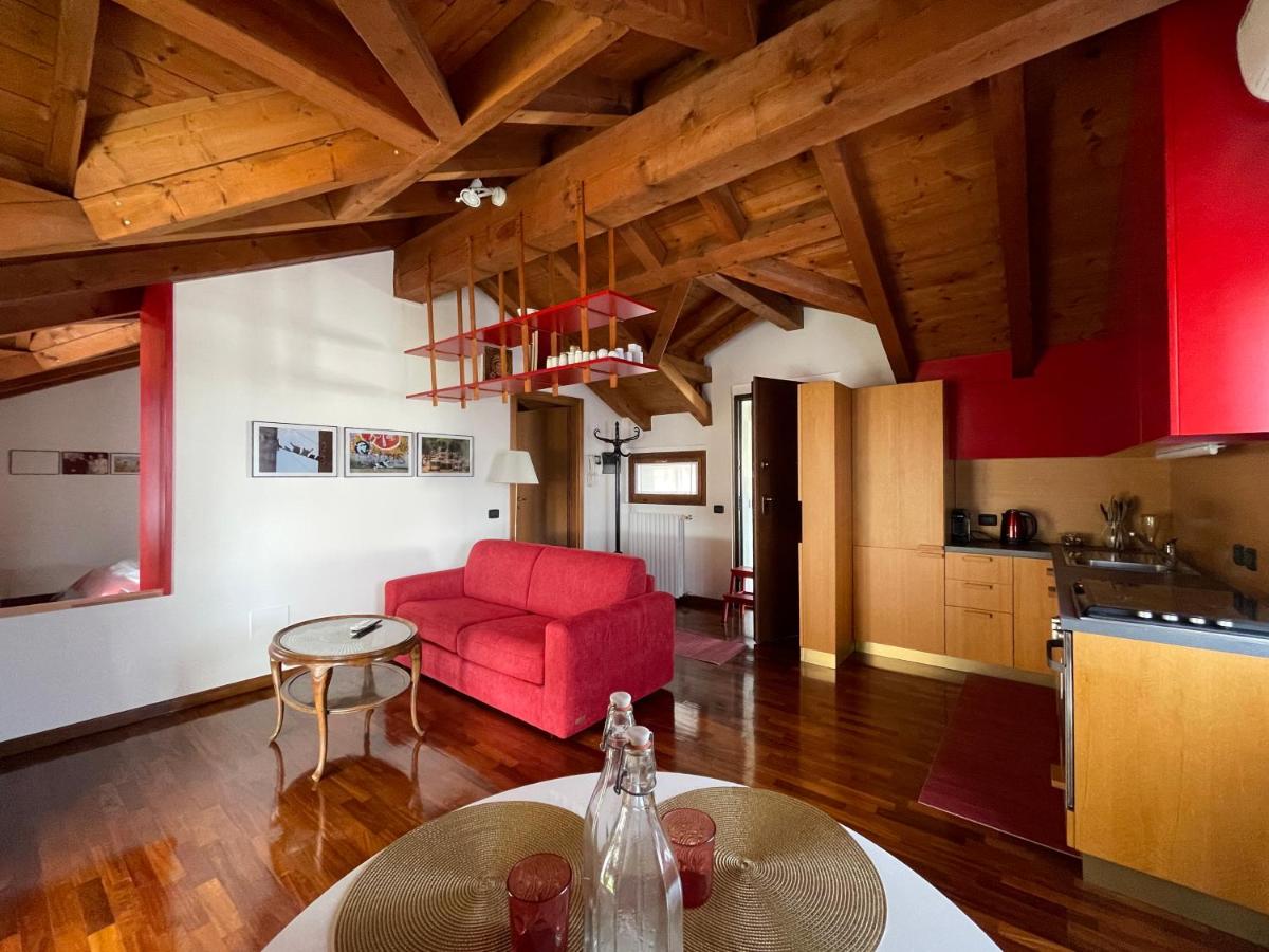 B&B Milan - The Pretty Attic - Bed and Breakfast Milan