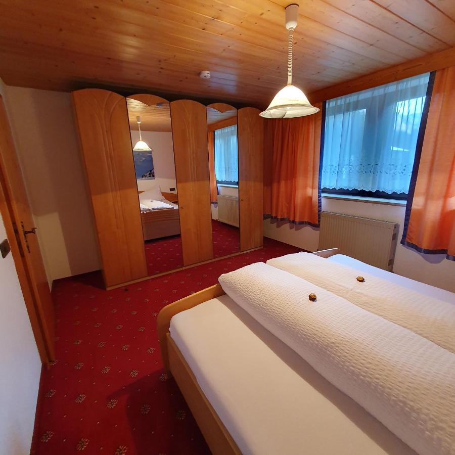 Appartement 2 Chambres avec Lit Double et Lits Superposés