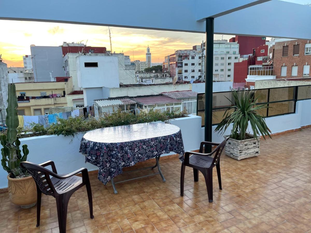 Appartement centre-ville avec terrasse - B&B