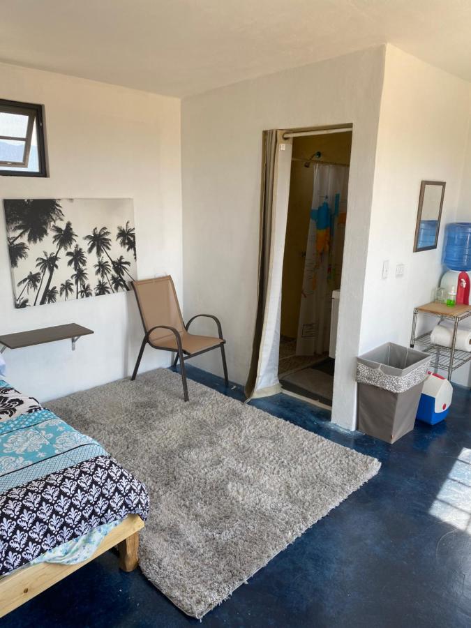 Doppelzimmer mit Balkon und Meerblick