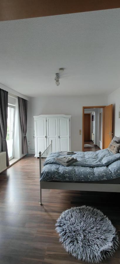 B&B Roßdorf - Zimmer Nähe Darmstadt - Bed and Breakfast Roßdorf