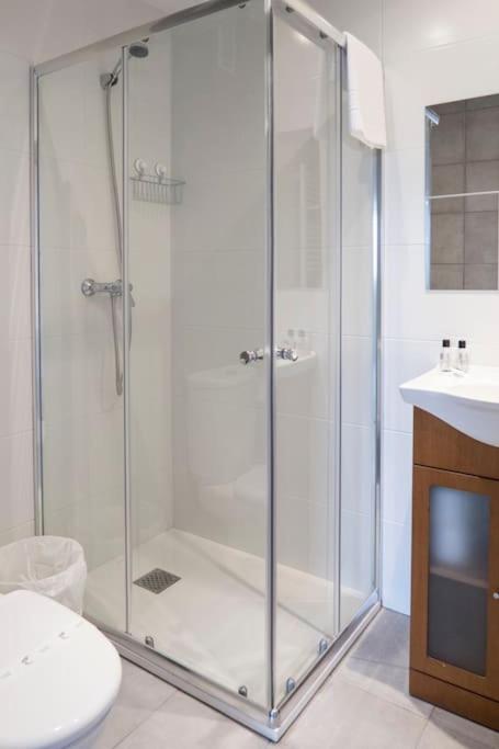 Piso Avenida de los Castros - Sardinero - Bed and Breakfast Santander