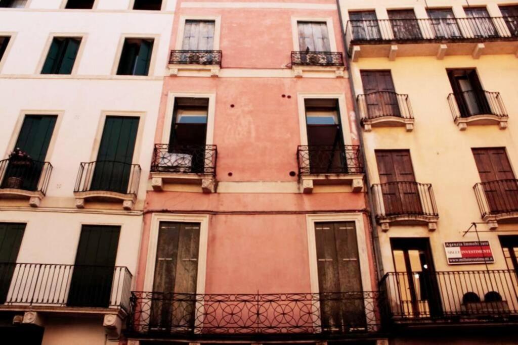 Altea's Sweet Home in Piazza,Basilica Palladiana - Chambres d’hôtes Vicence