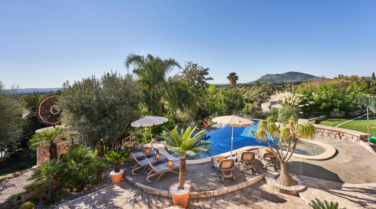 Quiet Villa in Buger with amazing pool, paddle court and nice garden - B&B