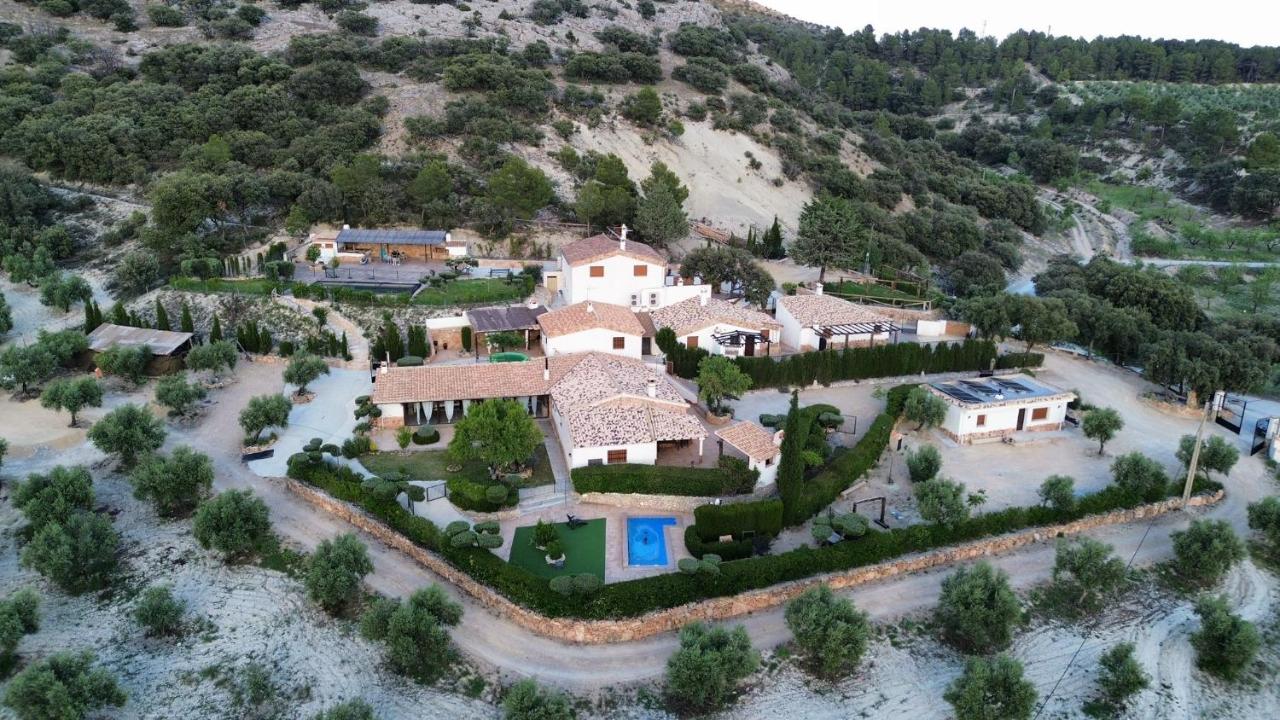 ENTRESIERRAS Apartamentos rurales piscina 24h con barbacoa y espacio para eventos - Chambres d’hôtes Cazorla