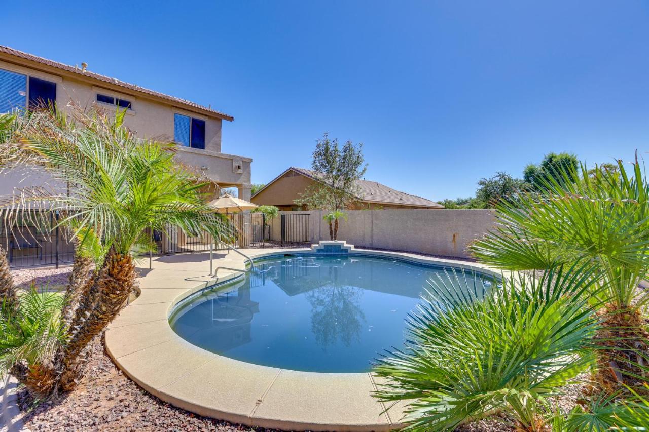 Spacious Surprise Vacation Rental with Private Pool! - Ferienwohnung