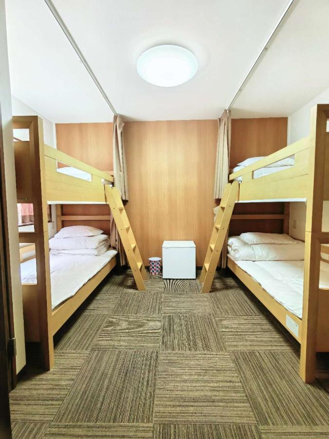 Quadruple Room with Private Bathroom