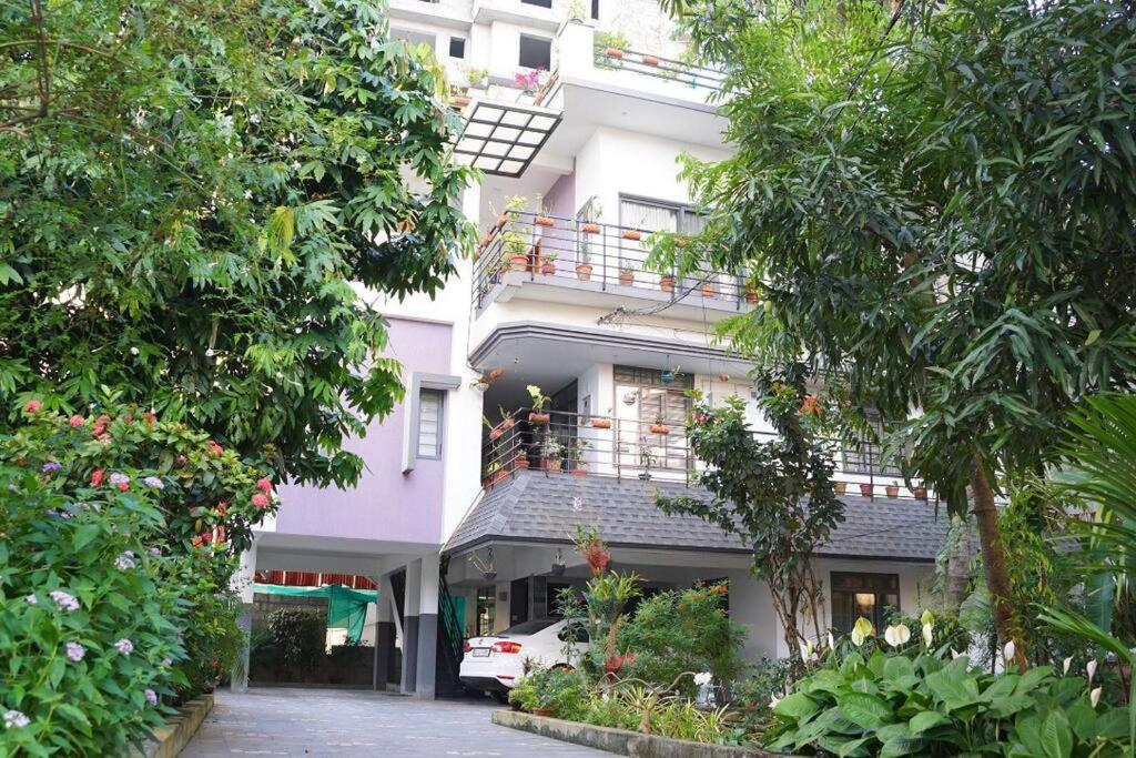 Sowparnika - A Family Home Experience - B&B Kochi