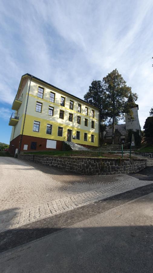 Moderní apartmán na Šumavě - Zdíkovec 21 - B&B Zdíkovec