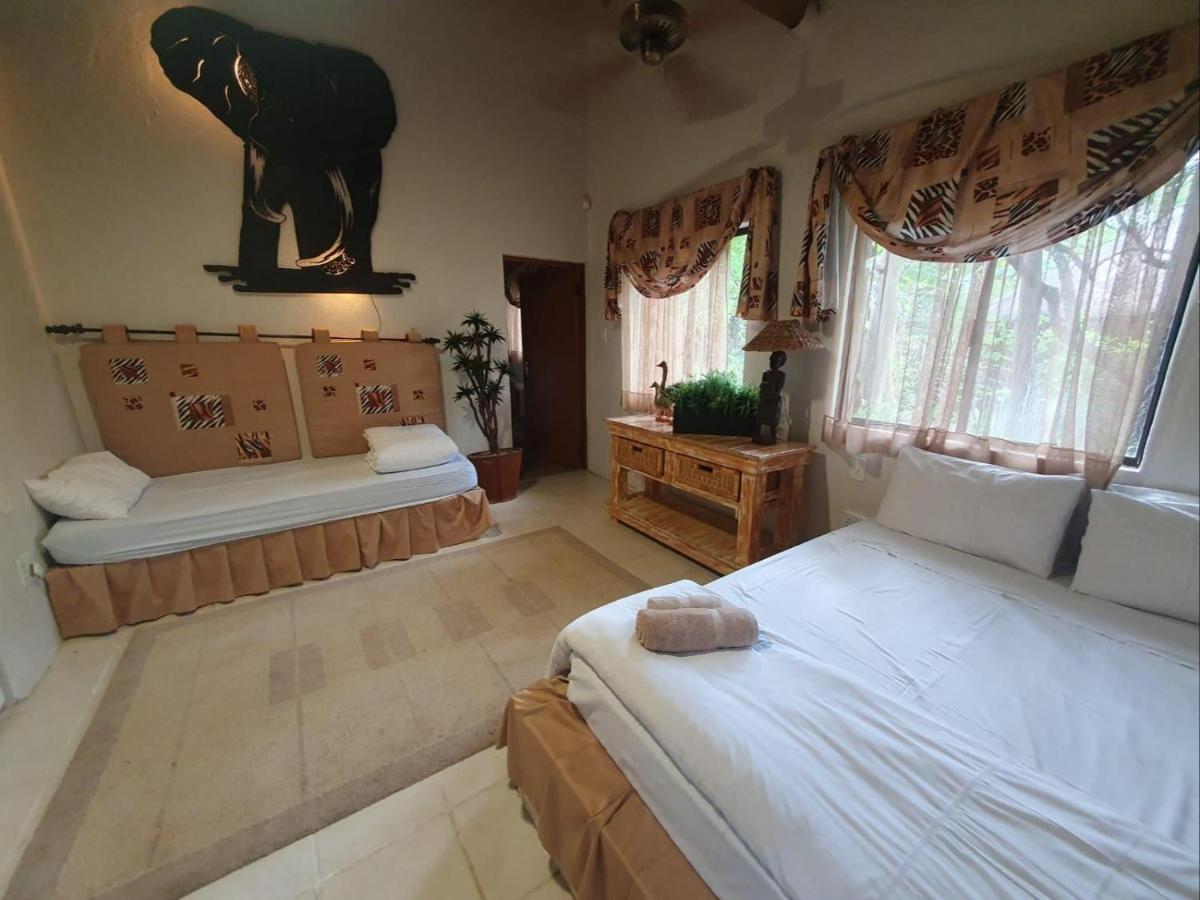 Family triple room