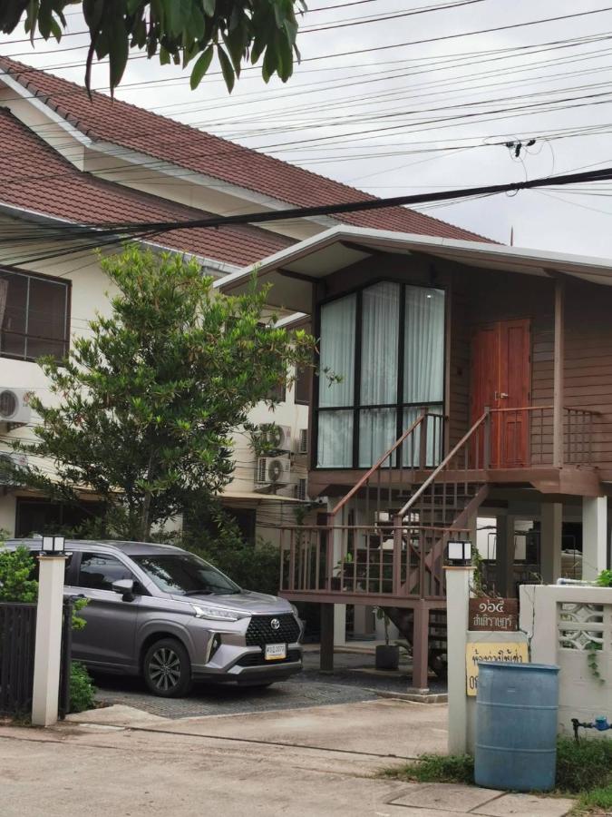 Baan Jai Klang (บ้านใจกลาง) - B&B Chiang Rai
