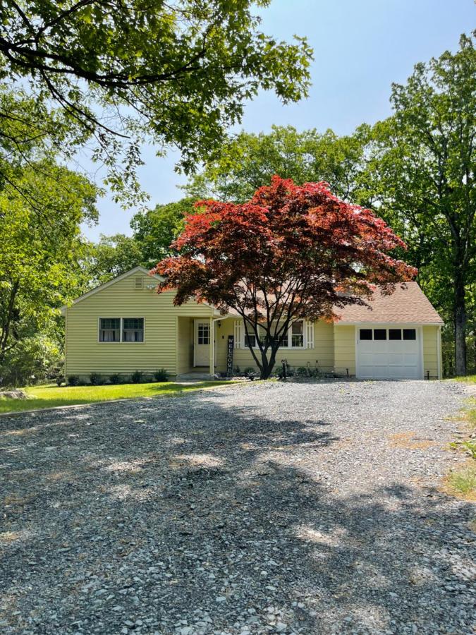 Hudson Valley Cottage Rental 3 bedrooms Monroe NY - B&B Monroe