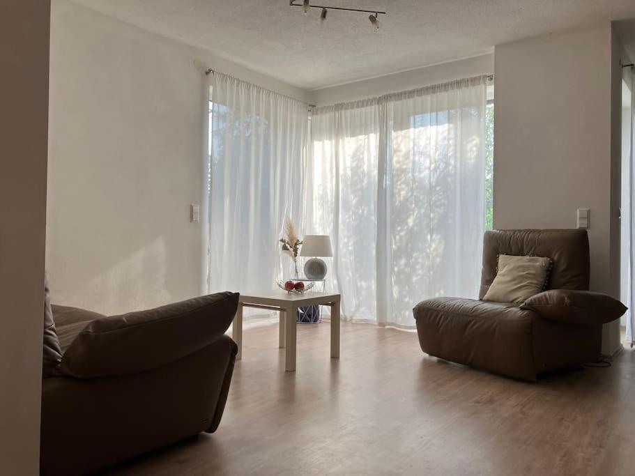 Helle & ruhige Wohnung in Neu-Ulm - B&B