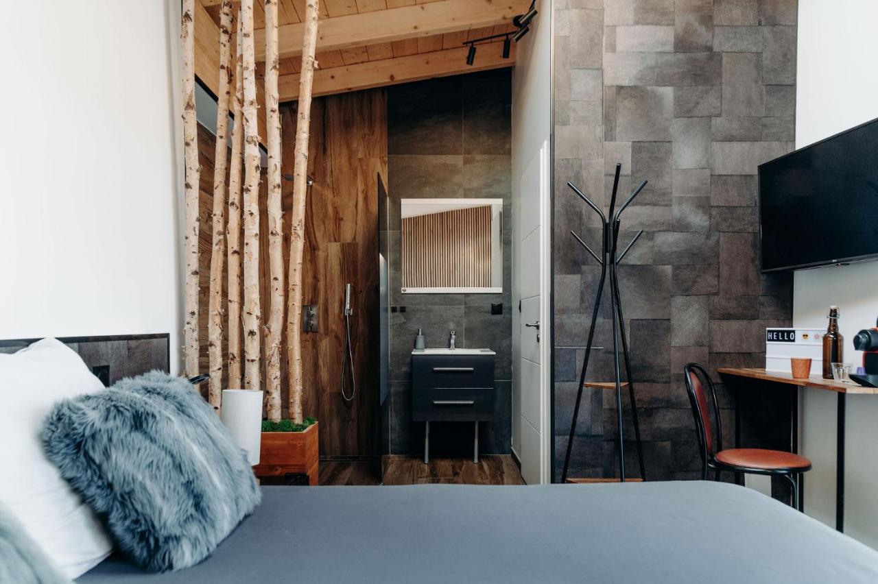 Chambre Double Deluxe avec Douche