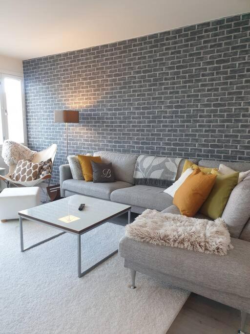 Scandinavian design apartment, excellent location - B&B