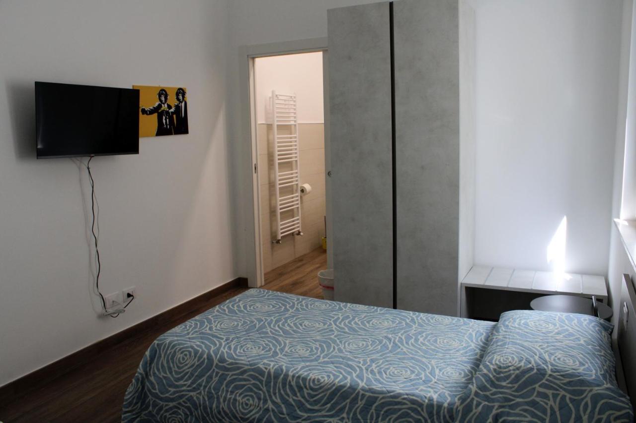 Twin Room with Private Bathroom
