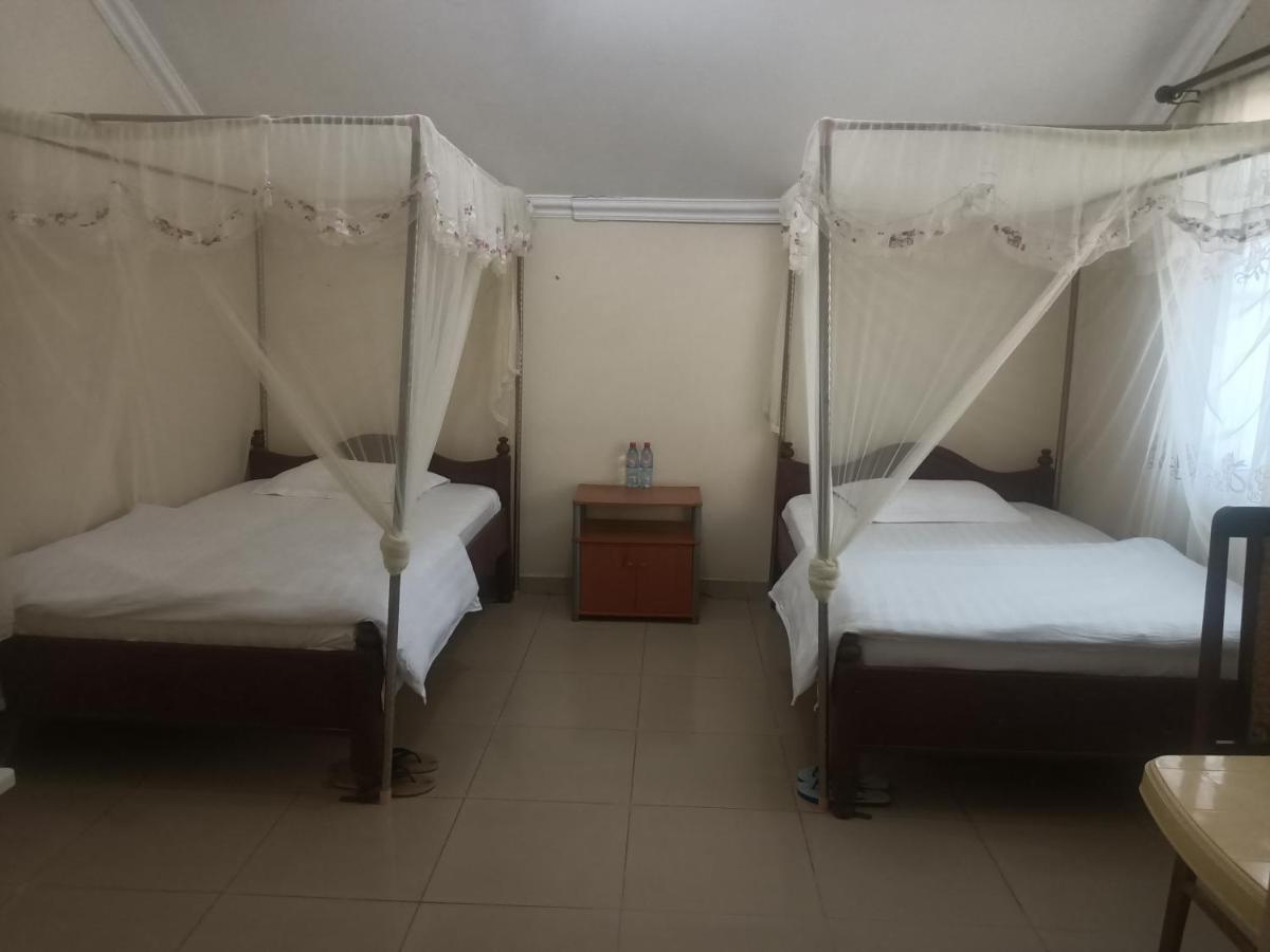 Twin Room with View
