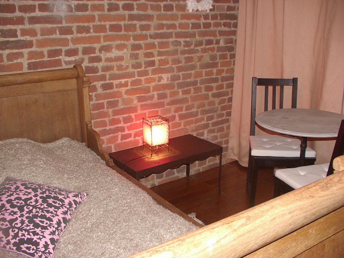 Standard Triple Room with Private Bathroom