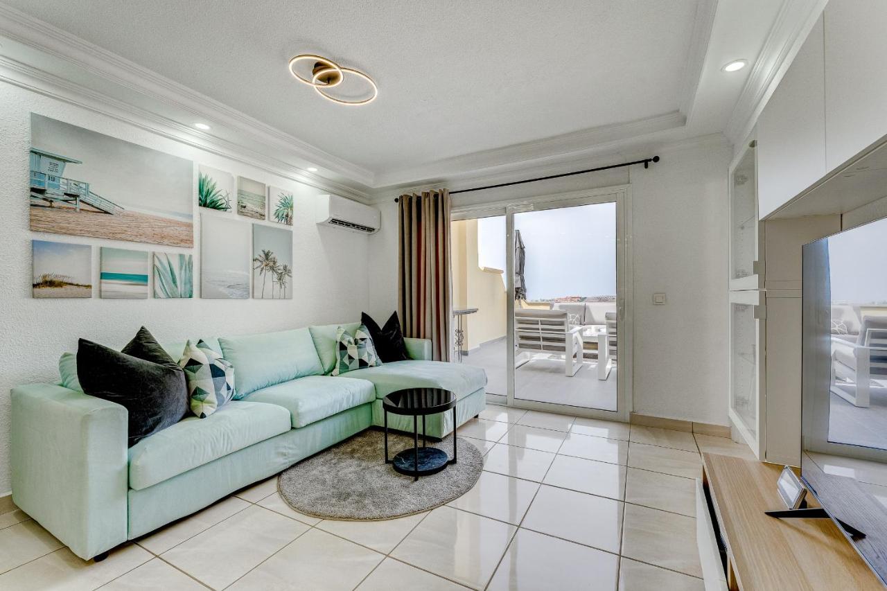 Ramada Costa Adeje Apartment - B&B Adeje