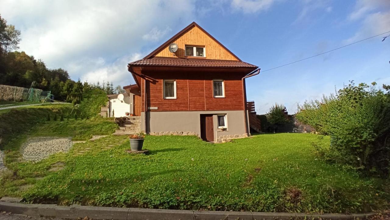 Lochówka - zaciszny domek w górach - Bed and Breakfast Krynica-Zdrój