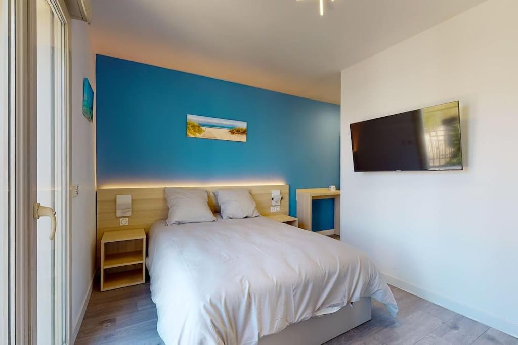 11.Studio#Creteil#Loft#Cinéma - B&B