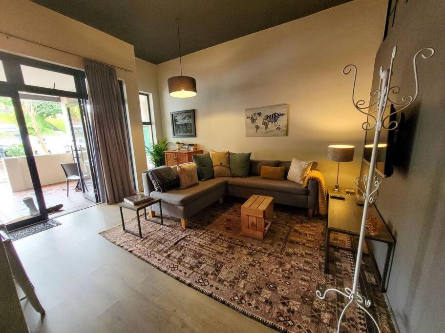 B&B Knysna - Private apartment, Central Knysna - Bed and Breakfast Knysna