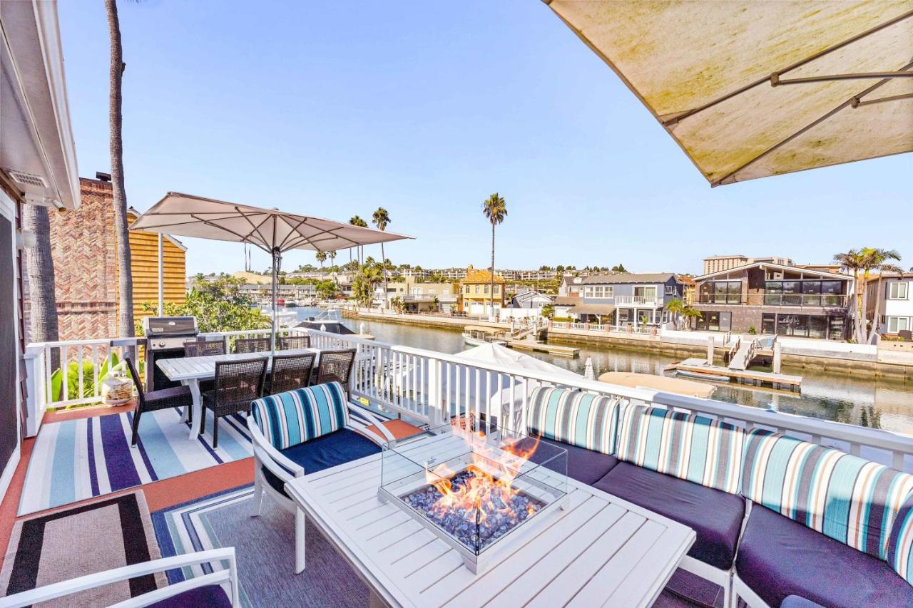 Stunning BayVIEW Home with Epic Waterfront Views! - B&B Newport Beach