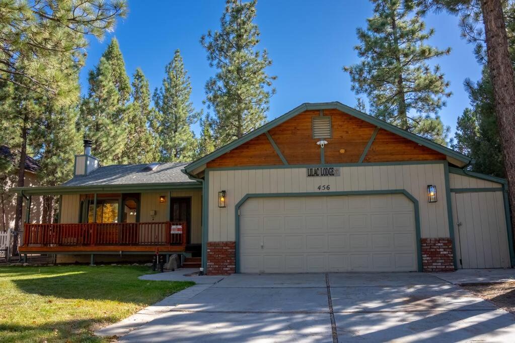 B&B Big Bear - The Lilac Lodge, The Ultimate Getaway! - Bed and Breakfast Big Bear