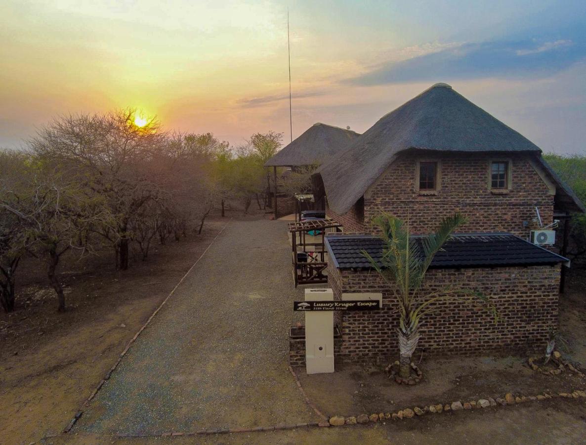 Lion Den - B&B Marloth Park